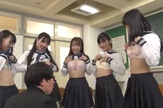 田舎に転校したら男は僕一人でJKたちに誘惑されて中出しセックス 市来まひろ