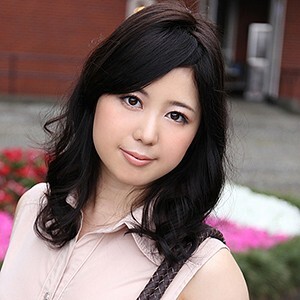 小泉みなみ