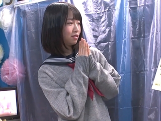 【MM号】「ちょっと待って！」制服女子が金玉パック！フェラをした美少女がおまんこにチンポ挿入される！【素人ナンパ】