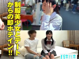 《自撮り》恥ずかしながらセーラー服姿で散歩『透き通った色白美肌』極上スレンダー美ボディを味わい尽くす！