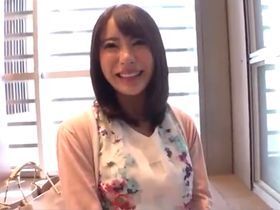 アンケートを装いパイパン人妻をナンパしてホテルにシケこみ濃厚中出しSEX！