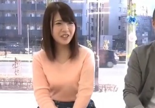 素人ナンパ「えぇ♥今日だけだよ？♥」大人しい清楚なムチムチ美乳おっぱい女子大生が友達男と密室でキスからの交尾しちゃうｗ
