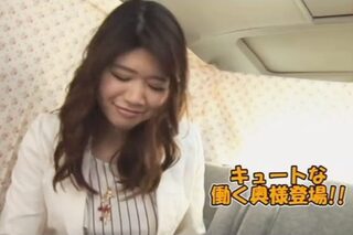 〈×人妻ナンパ〉さすが働く奥さまは快活でハキハキしてる！その乗りで不倫ハメハメも元気に中出し！ww