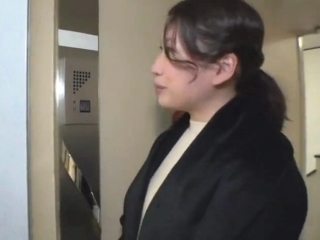 〔四十路〕ﾏｯｻｰｼﾞをお願いしたら肉感タップリのエッチなカラダ 下半身が大暴走