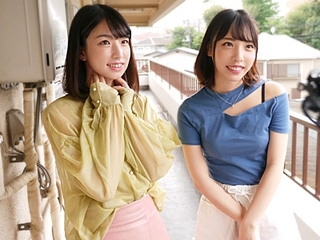 〈白桃はな 花狩まい〉オマンコペロペロに背面騎乗位されてきれいな桃尻をモミモミして至福の時を過ごしちゃう