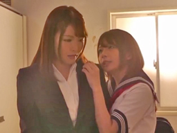 ドSで悪魔のような美少女の微笑みメス奴隷調教を施されるドM女教師
