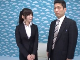 謝礼目当てで会社の同僚とセックスしてしまう