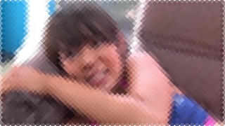 【巨乳】マジックミラー号 純粋無垢なライフセーバーの巨乳水着少女が無理やり抱きつかれて嫌がりながらもエッチに喘ぐｗ