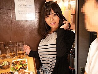《人妻》相席居酒屋で出会った人妻を口説いてはめまくり♥欲求不満の人妻をナンパして不倫NTRセックス★