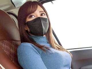 【騎乗位×素人】巨乳スレンダーの爆シコ美人妻がエロSEX！ぱんぱん痴女りベロチュー騎乗位！
