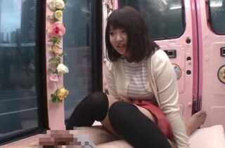 素股でハメるJD(なつか 19歳)勝手に顔出しで再販売！デカめの乳輪だったけど顔はカワイイじゃん！！
