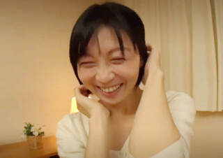 夫と週一＆セフレと月4のまだまだ現役メスな貧乳スレンダーの可愛い性豪奥さま♡敏感早漏の五十路マンコに種付けNTR中出し不倫♡