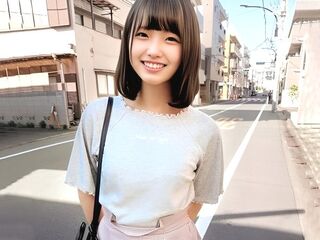 ＜素人ナンパ＞羞恥120％‼オナニー鑑賞のエロ企画！我慢限界で大量潮吹きする貧乳JDが連続射精…連続中出しで痙攣絶頂イキ