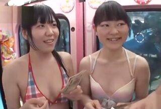 〈MM×専門学生ズ〉いやん。原石系の田舎っぽいイモ娘だと思ったらちんぽ弄るのが大好きフェラ女子だったりww