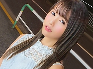 可憐な美少女がハメ撮りを満喫して、赤面をしながら全身をくまなく攻められて悶絶することになるww
