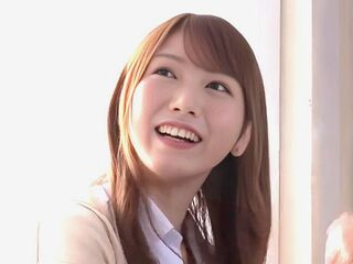 ＜女子校生＞クソ生意気なエロギャルJKを電車痴漢のセクハラ凌辱でお仕置き調教！学校トイレで大量潮吹きさせ鬼畜の輪姦強姦…