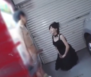 【深田えいみ】夜に見つけたグダグダうるさい男を自販機まで強制フェラからの潮吹き