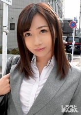 顔騎おもらしでイキまくる変態Fカップ女教師の性事情「生ハメは大人になってから…♪」