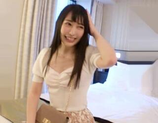 黒髪ロングのスレンダーお姉さんをレンタル彼女してホテル連れ込み成功♡淫らな本性むき出しに本番ＳＥＸで美乳ボディを悶絶させる