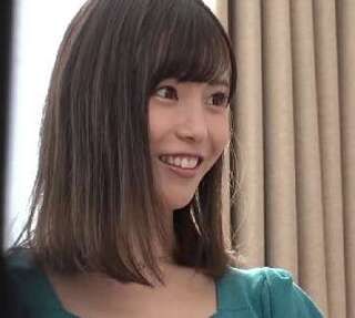 美脇の激シコ美人妻がえちえちSEX！盗撮モニタリング！ソファ正常位でズコって中出し子宮NTR！