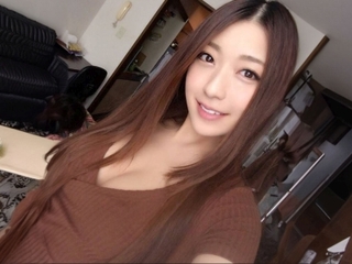 〚素人軟派〛２５才谷間エロ過ぎ巨乳お姉さんをGETしたら柔らか乳を揉んでクリ電マ♫♫パイズリやおしゃぶりして自宅ハメ
