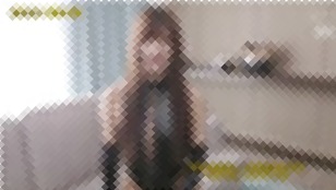 【フェラ】デカパイでボンテージのグラドル女王様、高橋しょう子の拘束M男フェラ無料動画！