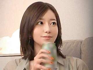素人企画でイキまくりのスレンダー美人がえちえちSEX！その様子を隠しどり！