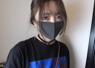 【無修正】色白デカ美尻なマスク美少女を巨根生ハメの個人撮影