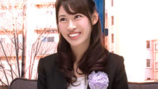 入学式帰りの人妻がMM号で子供を待たせて浮気パコ