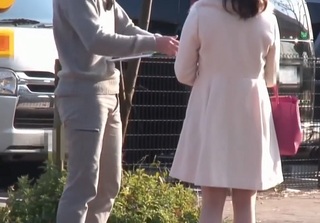 人妻ナンパ「今？どうしよ♥」清楚で綺麗なスレンダー巨乳おっぱい素人美魔女おばさんたちを口説いて勝手に生ハメ種付けｗ