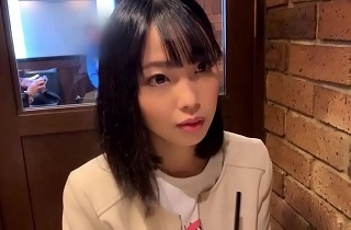 【市来まひろ】オタク系パパ活美少女の敏感ゲキ濡れマンコおじさん勃起チンコ奥まで激ハメ中出しSEX！