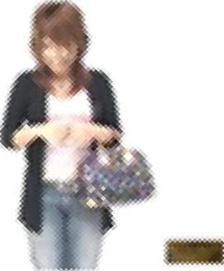 【キャバ嬢の脱糞】女って良いよな～うんこ買取業者を利用すればお金稼げるもんな～って動画ｗｗ