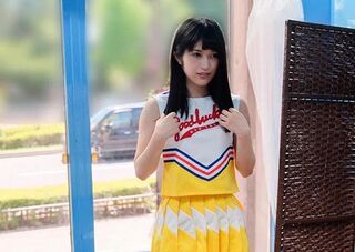 【MM号】カップルの彼女がチアリーダーの格好になって筆おろしセックス 神楽アイネ