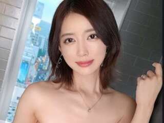 素人企画で激シコ美人妻がえちえちSEX！加速で痴女り高速フェラ！ケツ肉ぷるぷる背面騎乗位でアクメ！