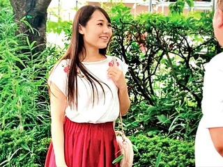 キスで誘惑してJDと童貞くんが筆おろし★『私がはじめてでいいの』清楚なJDとの中出しセックス