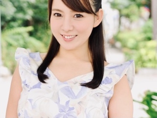 人妻NTR：エッチが進むにつれて卑猥な雌へと変貌!?謝礼に目が眩み躊躇なく生ハメSEXしちゃった不貞若妻寝取り姦w
