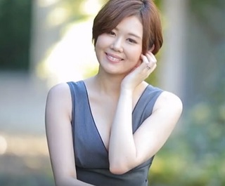 【人妻熟女】年齢重ねて一層に美貌が増していき不倫ファックで絶頂する主婦