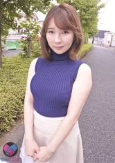 【結婚5年目おっとり系美人】断れない若妻×デカチン童貞くんを2人きりの密室風呂に入れたら…年下の童貞チ●ポを密着●体！童貞君の必死な腰フリにキュンが止まらず「激しく突いて～」と中出しSEX！！