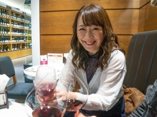 〖アナルセックス〗大絶叫で音量注意 熟女の肛門は、ちょうどいい締まり具合なんです