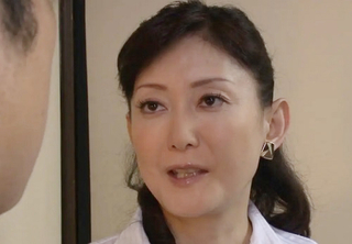 《五十路の超乳な人妻熟女》「いぐぅぅぅ♥♥」ムチムチ巨乳おっぱいの美魔女おばさんな義母マンコが嫁より良くてハメて楽しむｗ