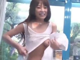 温泉街でナンパしたスレンダーな浴衣娘をMM号に連れ込みマッサージと偽り受精SEX！