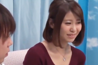 〈MM×童貞くん〉３つ年下の可哀想な童貞くんに愛の手ならぬまんこまで差し出し何て淫乱…優しい人妻でしょうww