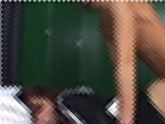 【コスプレ】JKコスプレ姿で男の全てを受け入れたギャルお姉さんをバックから突いて中出しｗ