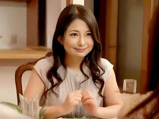 ＜彼女の母＞娘の彼氏に溺れるエロ巨乳な四十路の美熟女…母親失格の欲求不満まんこが若きデカチンの絶倫中出しで痙攣絶頂イキ