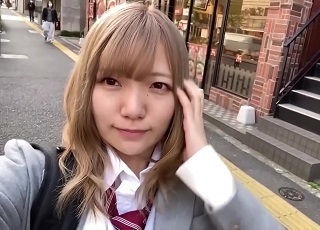 【白石かんな】ほんわか癒し系なギャルJKがオジさんチンコに跨ってヨガりまくる生ハメ中出しSEX