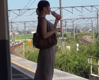 田舎育ちの美乳ボディを弄ばれる！やばい男に乱暴されて鬼突きされる女子大生