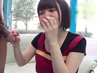 身体から淫靡フェロモンがムンムン出ている女子大生がＭＭ号でオチンチンの使い方を教えてくれるんだ！