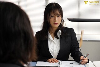 ≪神木サラ≫部長の性奴隷に堕ちた爆乳カノジョ!彼氏はただ見てるだけ…