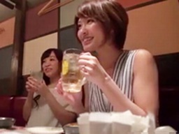 綺麗すぎなママ友2人がイケナイ合コン「今日は…ね？♡」お互い旦那の事を忘れて不貞乱交♡