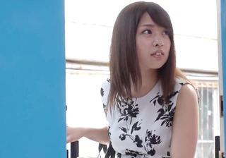 【大量失禁お漏らし】「あ”あ”ぁ♡」MM号で落ちなかったムチムチ巨乳おっぱい真面目美女が媚薬盛られ野外でお漏らし＆生ハメ